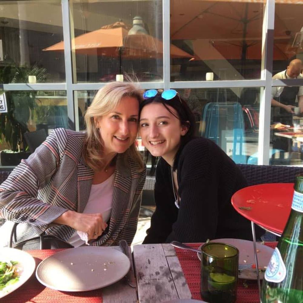 Meet your Posher, Zoe